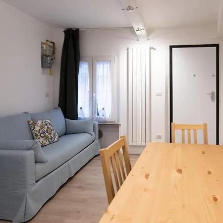Ortica Street Linate E San Raffaele Apartamento *